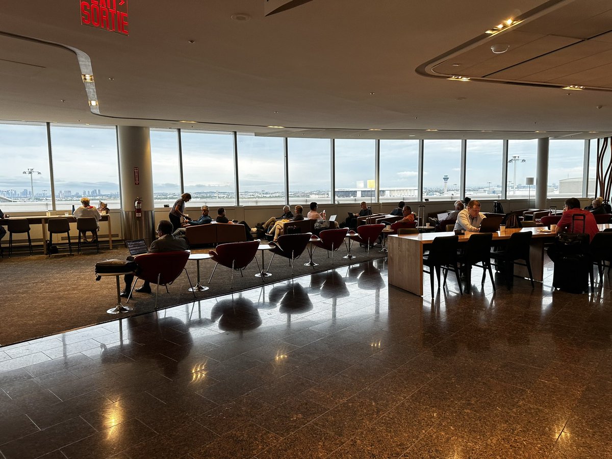 416Sunshine's tweet photo. Toronto Pearson #MapleLeafLounge -staff stating they’re at capacity and wait time 20 mins. More than 40 people leave and only 5-10 are allowed in, yet the lounge has tonnes of open space. Staff is rude and oblivious they’re clearly well below capacity. @AirCanada do better! https://t.co/W6JqANDn0H