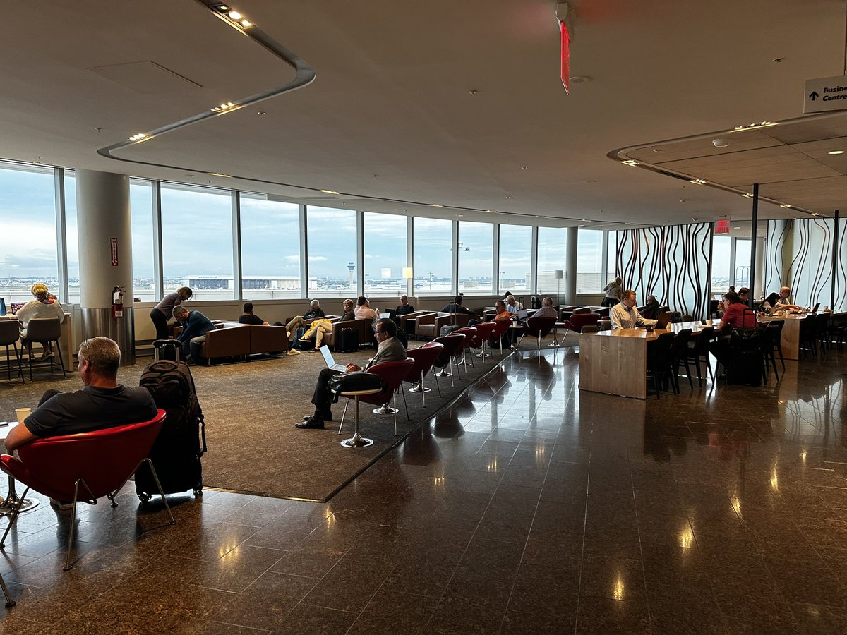 416Sunshine's tweet photo. Toronto Pearson #MapleLeafLounge -staff stating they’re at capacity and wait time 20 mins. More than 40 people leave and only 5-10 are allowed in, yet the lounge has tonnes of open space. Staff is rude and oblivious they’re clearly well below capacity. @AirCanada do better! https://t.co/W6JqANDn0H
