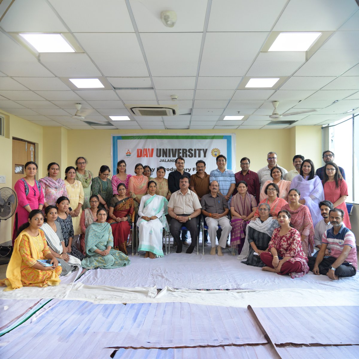 Faculty at DAV University participated in an FDP on Universal Human Values by NCCIP &amp; AICTE.  Dr Priya Darshni, Dr Manisha Gupta and Mrs Mangaldeep Urvashi Sharma shared insights on NEP 2020 and holistic value-based education. VC Dr Manoj Kumar honoured the guests. <a href="/AICTE_INDIA/">AICTE</a>