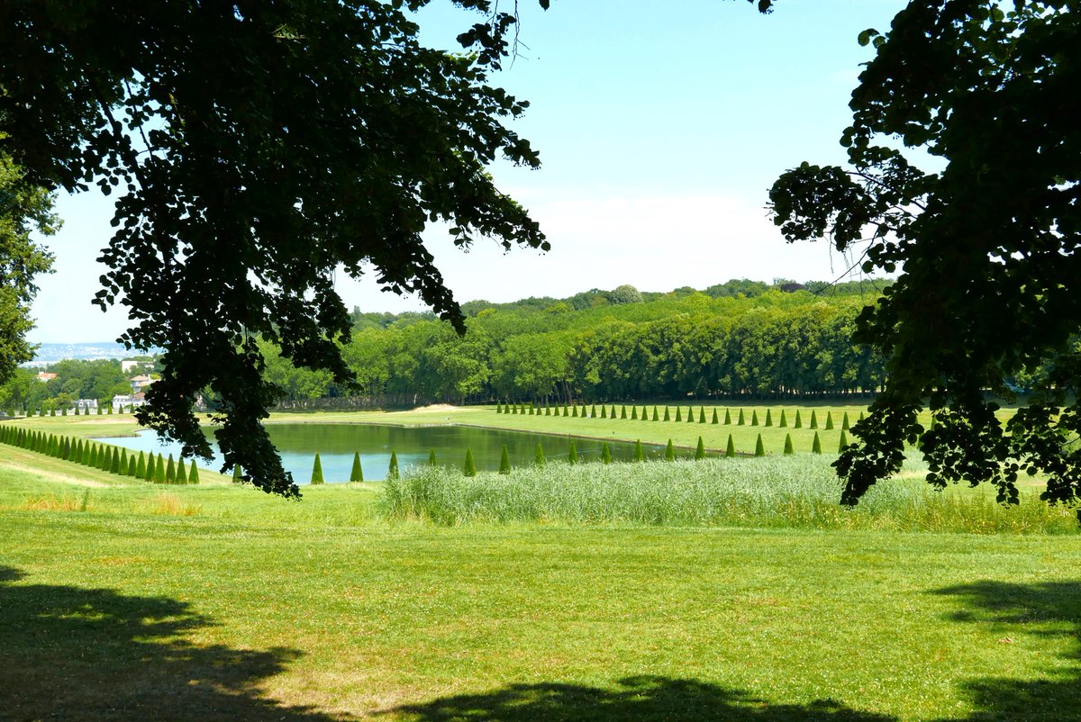 RicciGala's tweet photo. #france #marlyleroi #NatureBeauty #NatureInspired #NaturePhotography #Leica https://t.co/tuMhkkqOd9
