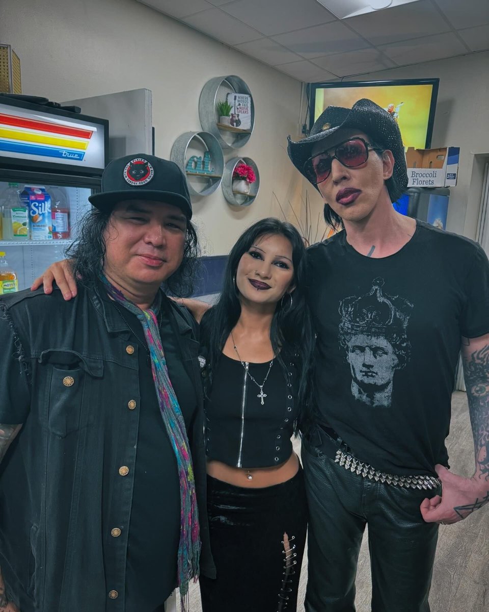 Marilyn Manson | Manson Source tweet media