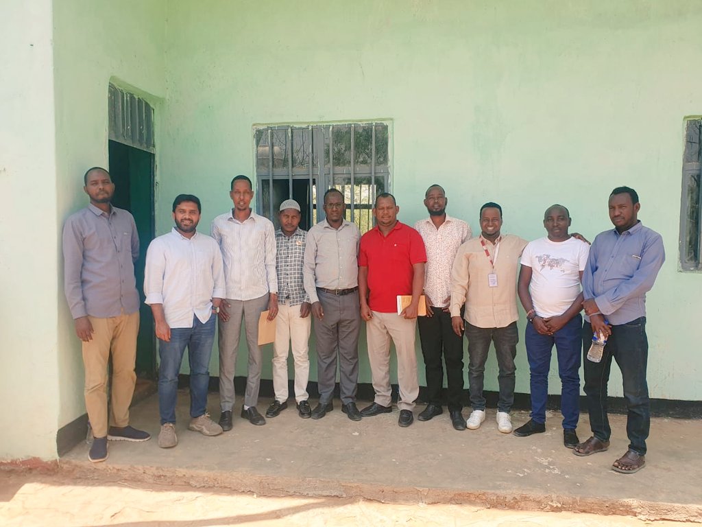 RACIDA_Ngo's tweet photo. 🌍 RACIDA Ethiopia welcomed @DRC_ngo team for vital #research on #cross_border migration. The research aims to uncover the triggers, impacts, and hazards, enhancing our understanding of regional dynamics and #communityresilience.
#RACIDA #BuildingResilience #Research #Migration #CommunitySupport.