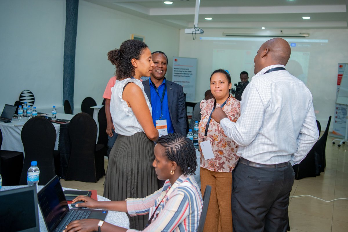 AIMS_RIC's tweet photo. We are grateful to Sophie Diarra for leading the Needs Assessment Study for #MathEpi & sharing the findings. From the results, informants agree that capacity needs to be built in Africa to tackle our #epidemiological problems, using modelling as a tool to inform decision-making. https://t.co/dmrOzy4QDu