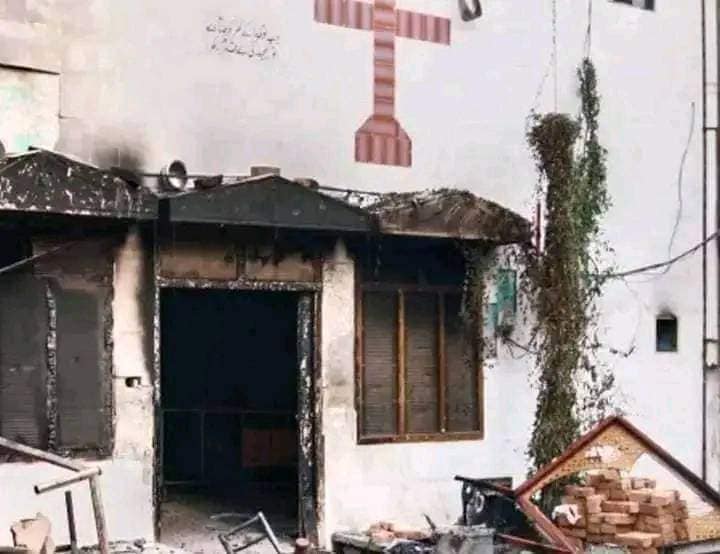 pongkos_ray's tweet photo. I won as a student
But as a Christian, Hindu, Buddhist can I live in peace in the country? Can I live independently as a Bengali?
#SaveBangladeshiHindus #savebangladeshhindhutemple #SaveBangladeshiHindus 

@dhruvrahtee 
@dhruv_rathee
@dhruv_rathee 
@Dhruv_Rathee20 
@Parodydhruv https://t.co/m3bXkbBRGJ