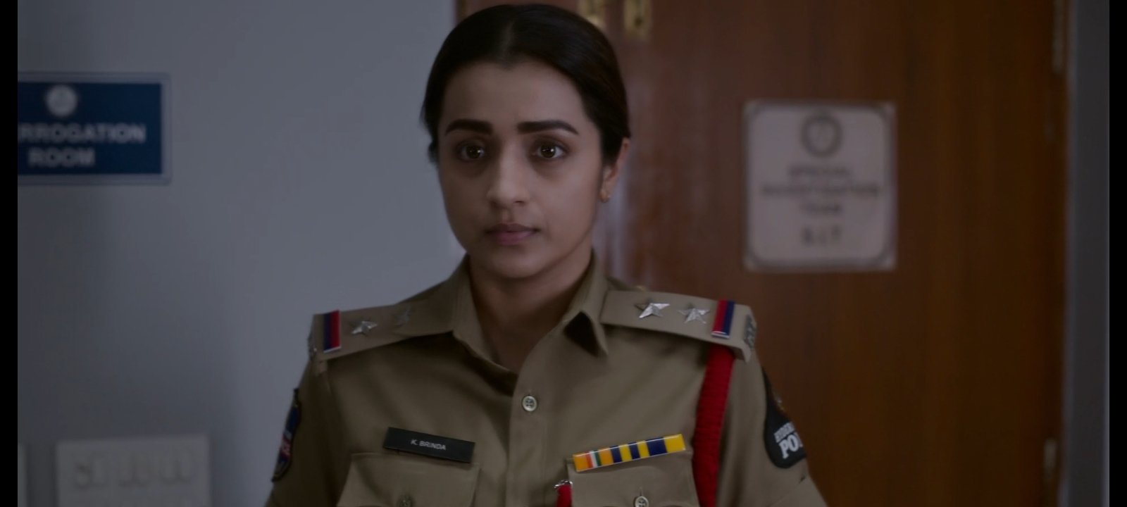 GUTH9l8bEAAnQbN?format=jpg&name=large