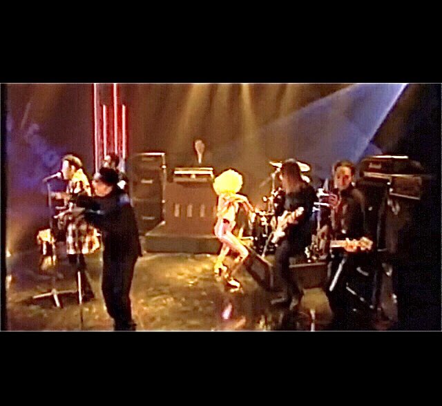 paulf01's tweet photo. @Londonbeat @topofthepops @musicmanstingray https://t.co/BpnxJ9udxB