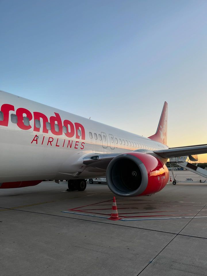 Quality_Fly's tweet photo. Fantastic to see former @quality_fly student and instructor Lucas living the dream as a Boeing 737 First Officer for @Corendon_Air . 📷 

Pictures from our graduates like this makes us VERY happy!

#ATPL #airlinepilot #flightschool #aviation #pilot #whyifly #ATP https://t.co/MblXfaQjUD