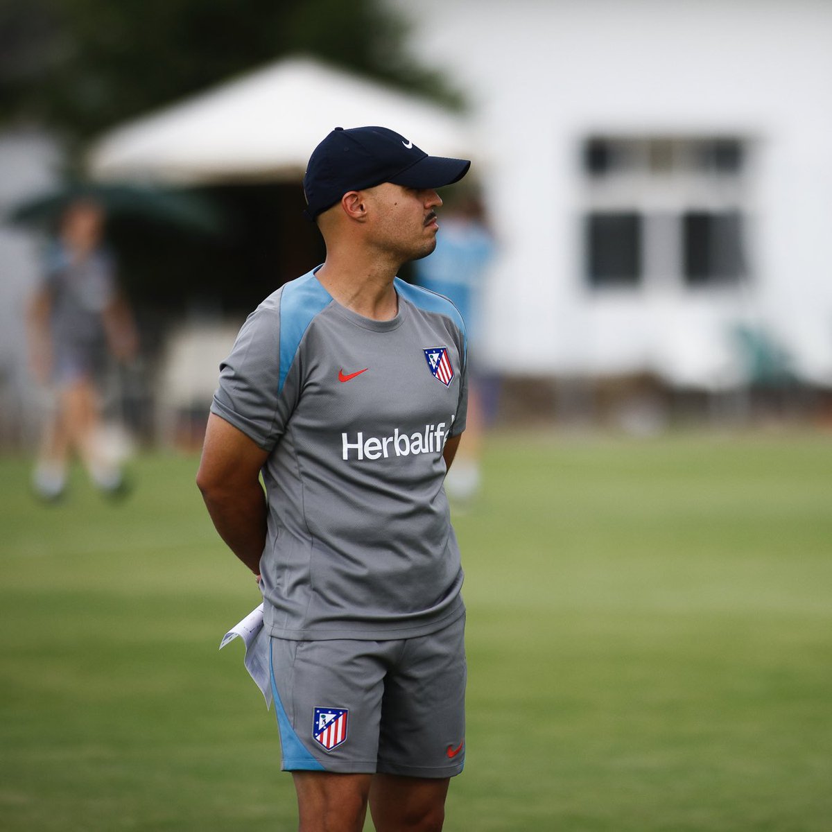 AtletiFemenino's tweet photo. CONVOCATORIA 📋

Estas son las jugadoras que viajan al primer test de la pretemporada:

🧤 L. Gallardo, A.Bucero
🛡️ Moraza, Xènia, R. Otermín, S.Lloris, Medina, Barth, Naara
⚙️ Bøe Risa, Gaby G., Tatiana P, Fiamma, Dana, Jenni
⚽ Jensen, Sheila, Gio, M. Cardona, Emma https://t.co/DBuR40e4Ge