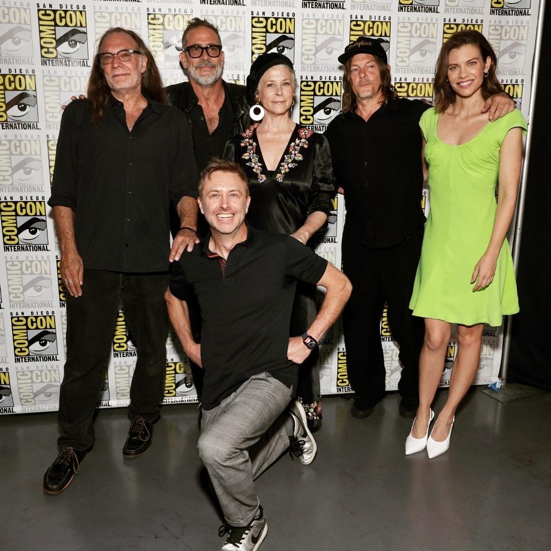 TWD & Spin off tweet media