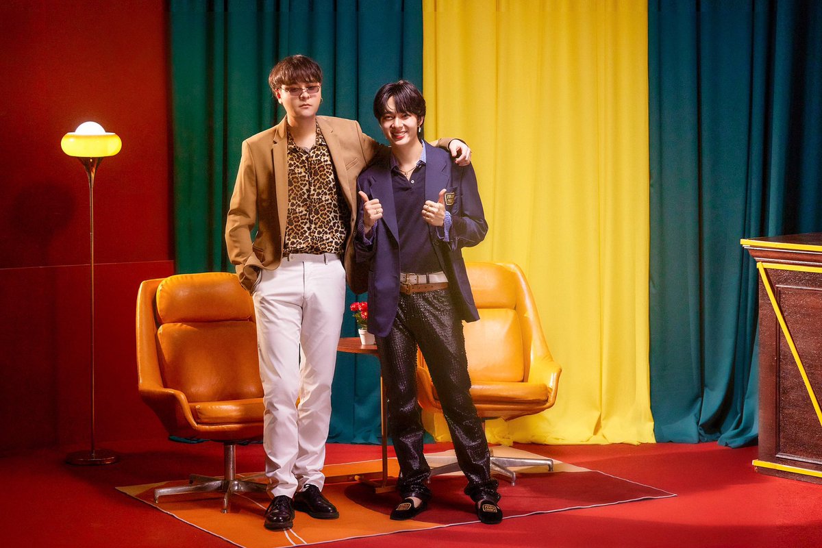 tpopupdate's tweet photo. นุนิวกับผลงานเพลงใหม่ๆในสไตล์ Pop R&amp;B ใครฟังกันแล้วบ้าง ✋แล้วเตรียมไปฟัง “ฤดูของเธอ” แบบสดๆได้ในคอนเสิร์ตเดี่ยว 10-11 สิงหาคมนี้

#TPOP #เพลงฤดูของเธอ 
#NuNew #DMDMUSIC https://t.co/1E3E8CAlly