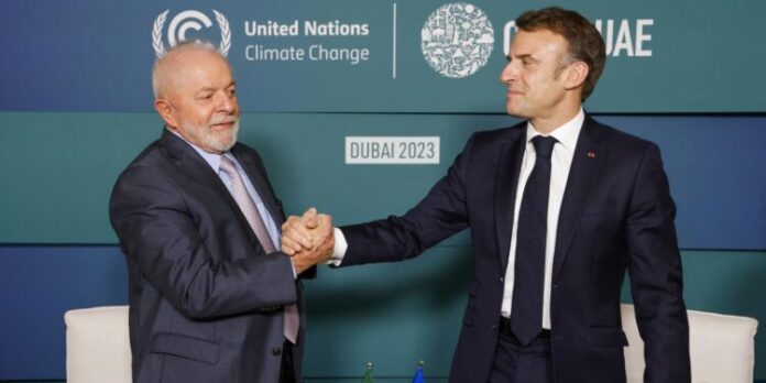 Elperiodiquito's tweet photo. #Mundo Macron y Lula apoyan “la aspiración del pueblo venezolano a una elección transparente" https://t.co/Bw0P7LpHvG https://t.co/rINRt2qM0e