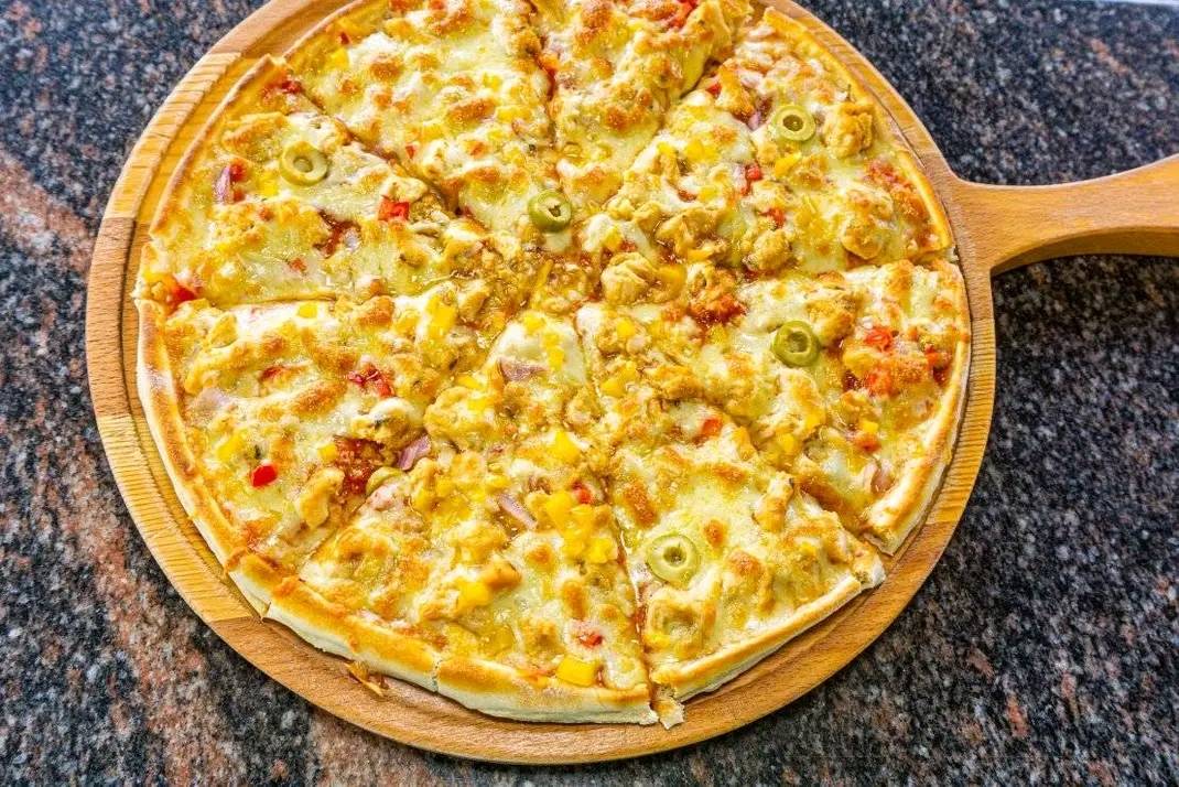 NoorsUg's tweet photo. Don't forget to place in your order this Thursday, Buy one and get one free ...orders and deliveries are available https://t.co/n5DJLhpWUF