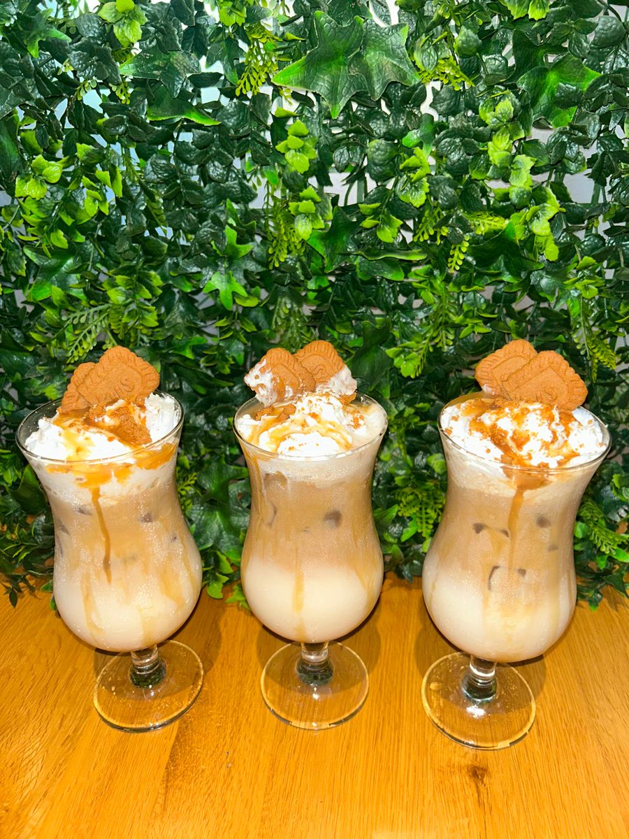 Need a refreshing drink in the hot weather? Afan lodge has iced coffees available! 
You can also add caramel or vanilla syrup, enjoy the mountain view on our terrace with one of these! 

#afanlodge #afanhotel #afanvalley #restaurant #bar #cymmer #maesteg