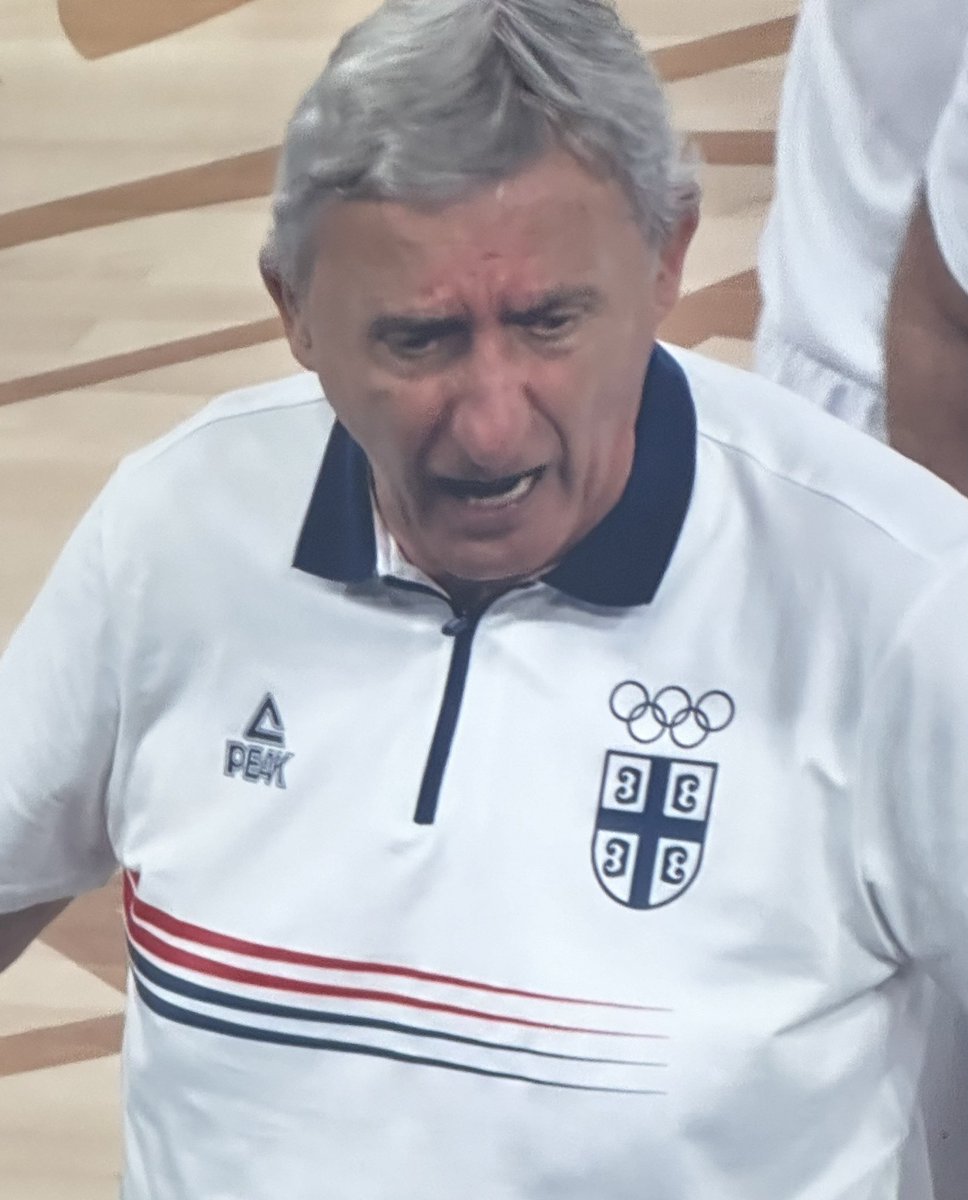 Fair to say the Serbian coach is filthy 😂
#OlympicGames  #AUSvSRB #BOOMERS