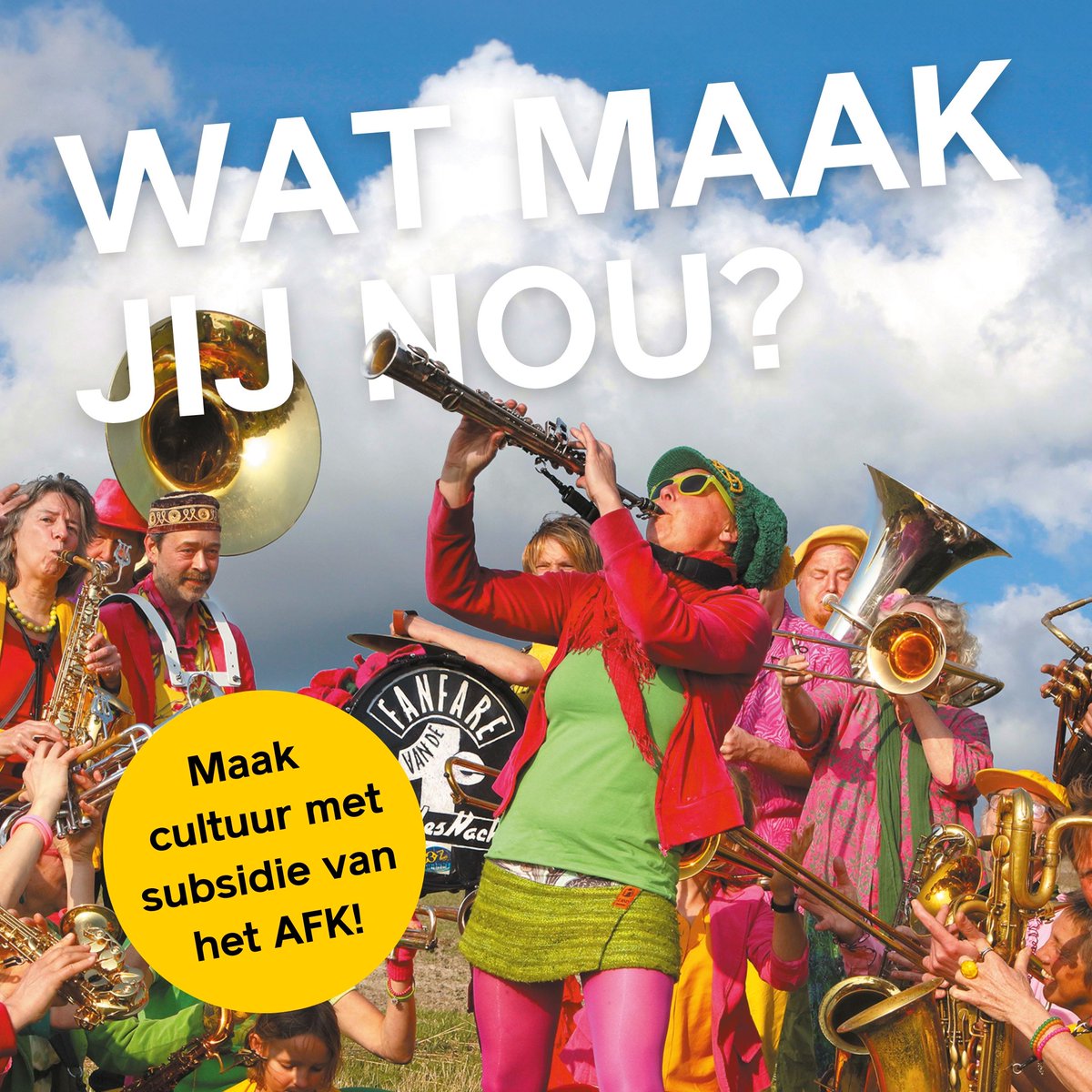Er is subsidie voor Amsterdammers die in hun vrije tijd in groepsverband kunst en cultuur maken. Doe een aanvraag voor de tweejarige regeling Cultuurmakers. Dat kan van 2 t/m 30 september: buff.ly/3SFheUx 

📸: Fanfare van de eerste liefdesnacht - foto: Jan van Esch