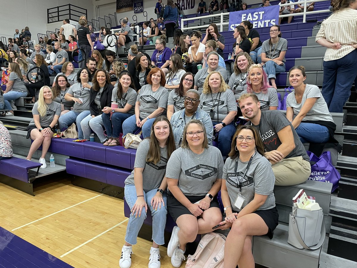 BVHawksBPS's tweet photo. Kicking off the 24-25 school year with the best staff ever @BVHawksBPS @BellevueSchools #HawkPride #TeamBPS https://t.co/AjeddeFzJh