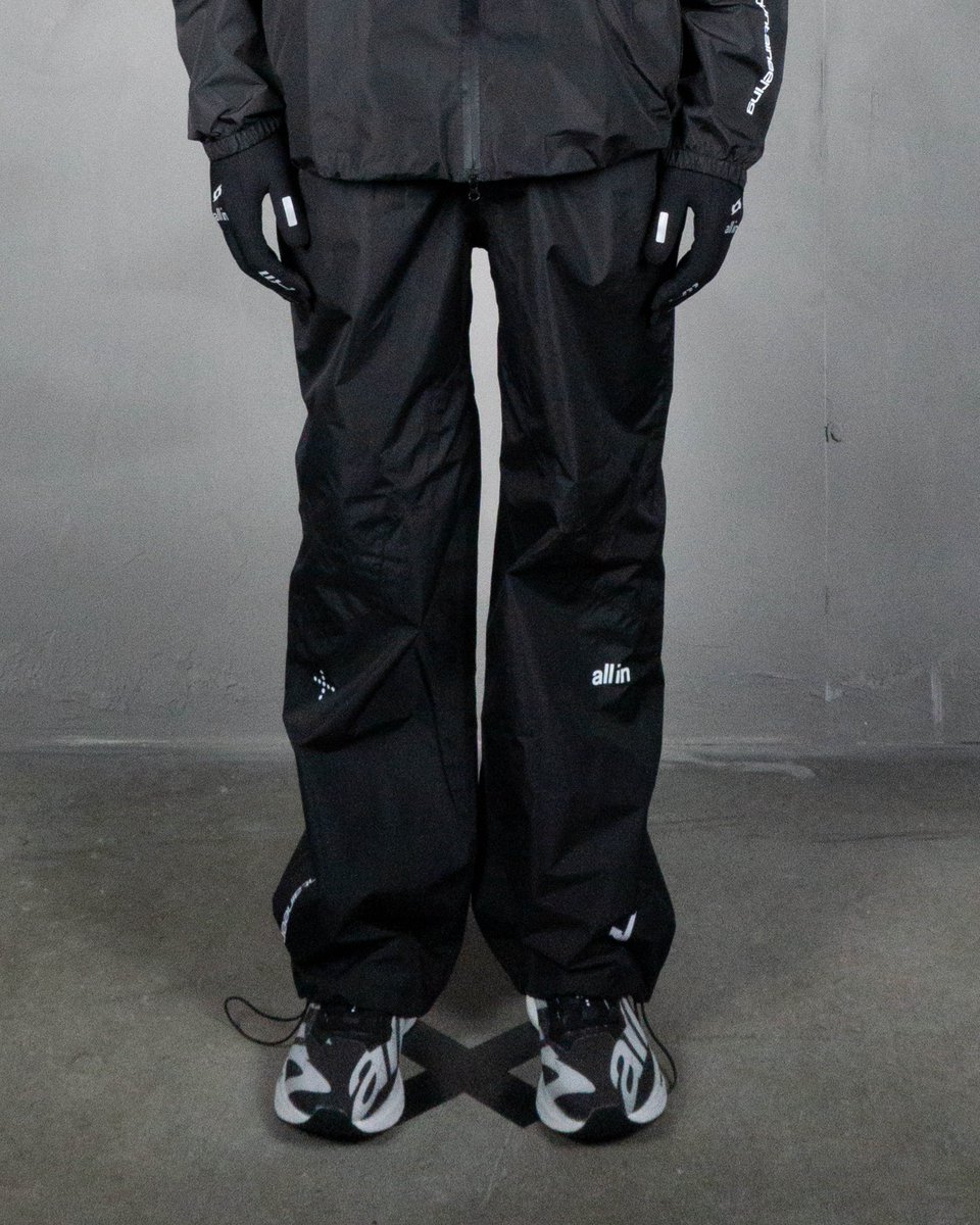 SPRING 25 C11 PREVIEW

LOOK 3

MODEL IS WEARING:

X11 HAT BLACK
X11 NECKWARMER BLACK
MOUNTAINEERING JACKET BLACK
X11 GLOVES BLACK
MOUNTAINEERING PANTS BLACK
APX RUNNER BLACK

*UNRELEASED

WHOLESALE: 1777@ALLIN.SUPPLY
DEADLINE: 15TH AUGUST 2024

all in®