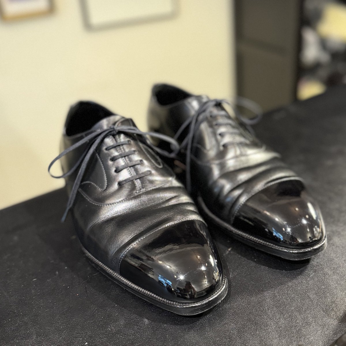 baboocon's tweet photo. #yuigohayano #bespokeshoeworks #bespokeshoes https://t.co/NmD9Q4w23P