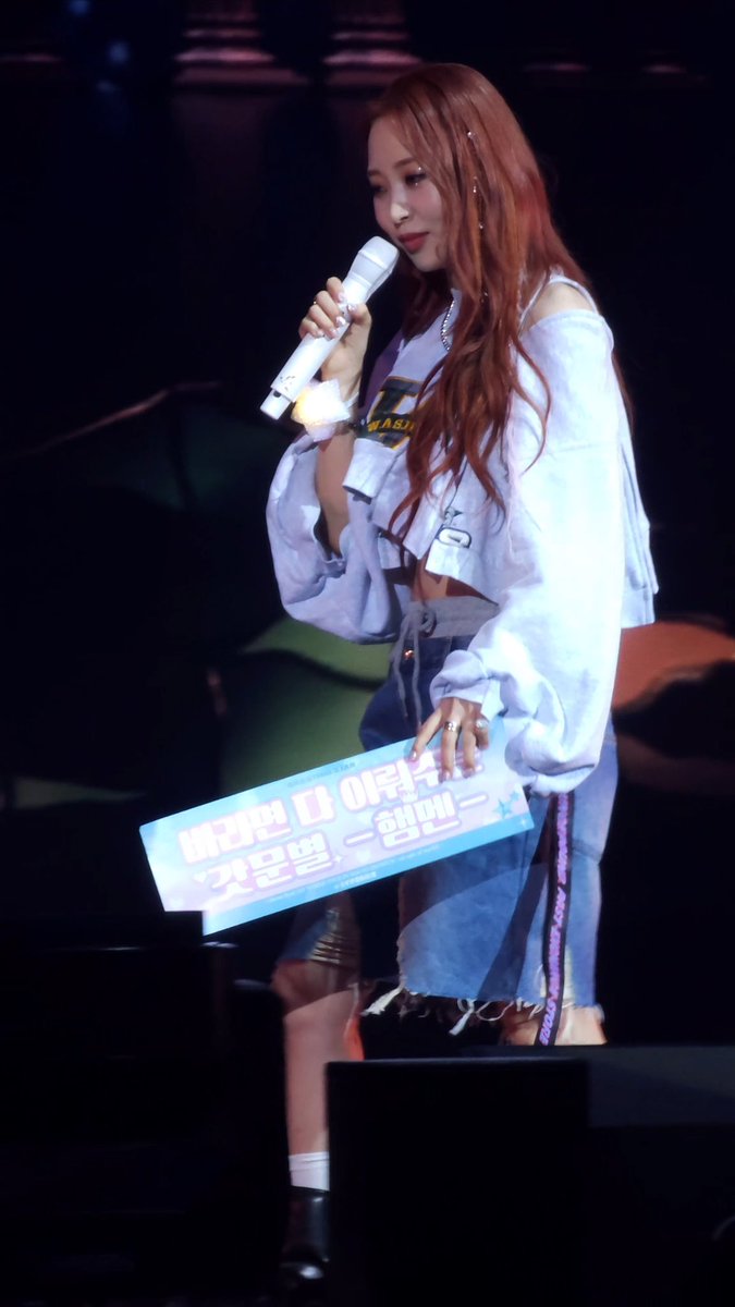 moonryuhan's tweet photo. Some certified designs 🫳🏻😚
part2.
#마마무 #문별이 #문별 #moonbyul #mamamoo #byul_muse #文星伊 #玟星 #MoonByul1STWORLDTOURinMacau https://t.co/HPFVEURJct