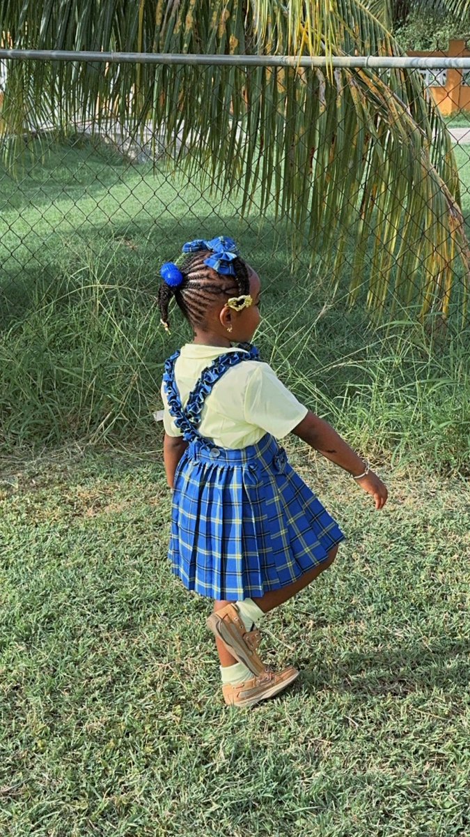 yourdarknicole's tweet photo. Making the world a cuter place, one school day at a time. ππ Itβs our baby first and last day of Preschool K-4 @ #WMGAπ₯ΉππΌπβοΈππ©·π
I hope your first day of school is as bright and wonderful as you areβ¦mommy and daddyβs favorite girl! π₯°π https://t.co/9gCuYgY8wk