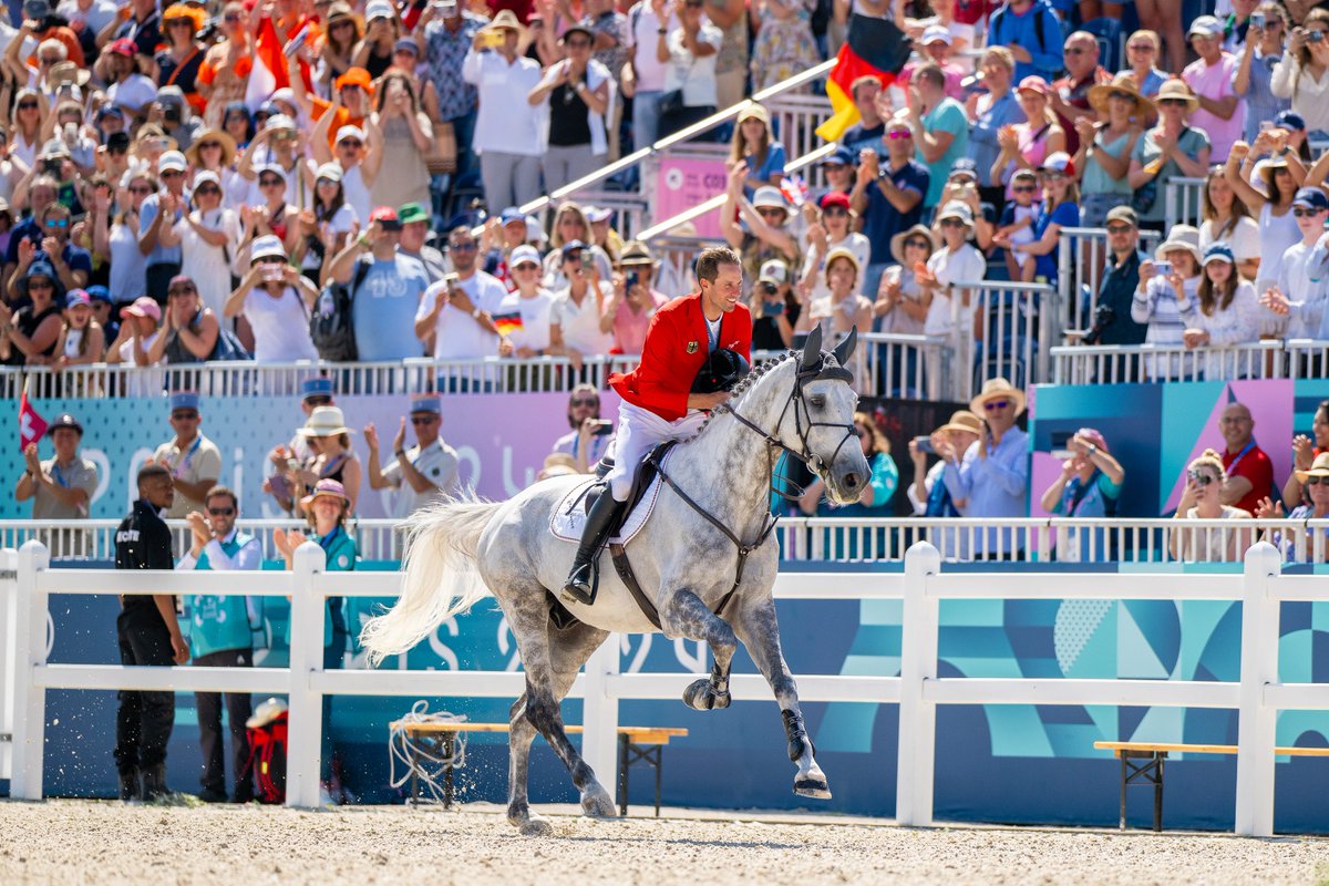 FEI_Global's tweet photo. Today’s to-do list: win an Olympic gold medal. 🥇📋
Check(er)! ✅
Let’s hear it for our newly crowned Olympic #Jumping Individual champions, Christian Kukuk and Checker 47! 👑
📸 ©FEI/ Benjamin Clark
#ABondLikeNoOther #ASportLikeNoOther
#ChristianKukuk #Checker47 #Paris2024 #Olympics #OlympicFever #FEIJumping #Jumping @Paris2024 #Versailles #FEI #Equestrian #IndividualFInal #Gold #Winner @Olympics @FN_eV