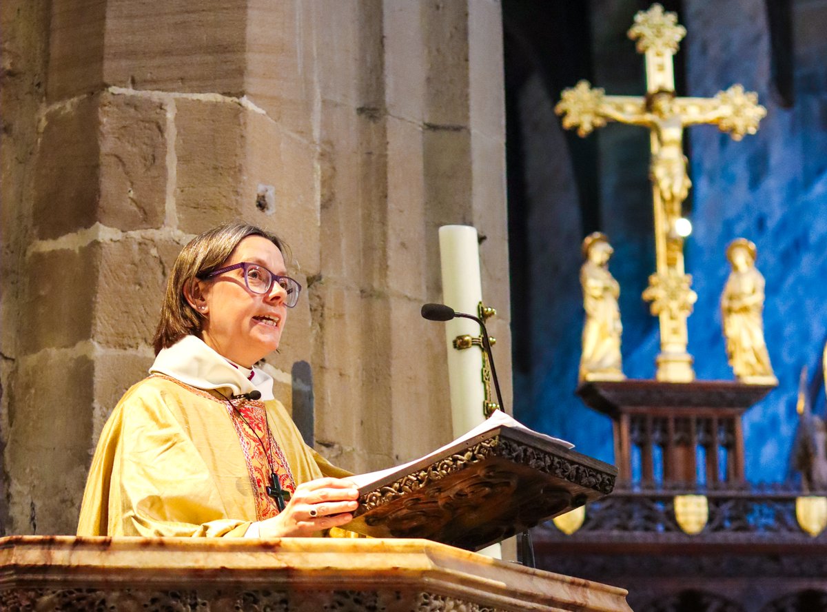 NclDiocese's tweet photo. A message from @BishopNewcastle to @NclDiocese
and our city following despicable violence and disorder on the UK's streets: “Let our Toon be love, and let our song be hope” #HopeNotHate 
https://t.co/TbGzNah4AR https://t.co/94e3cRCeMd
