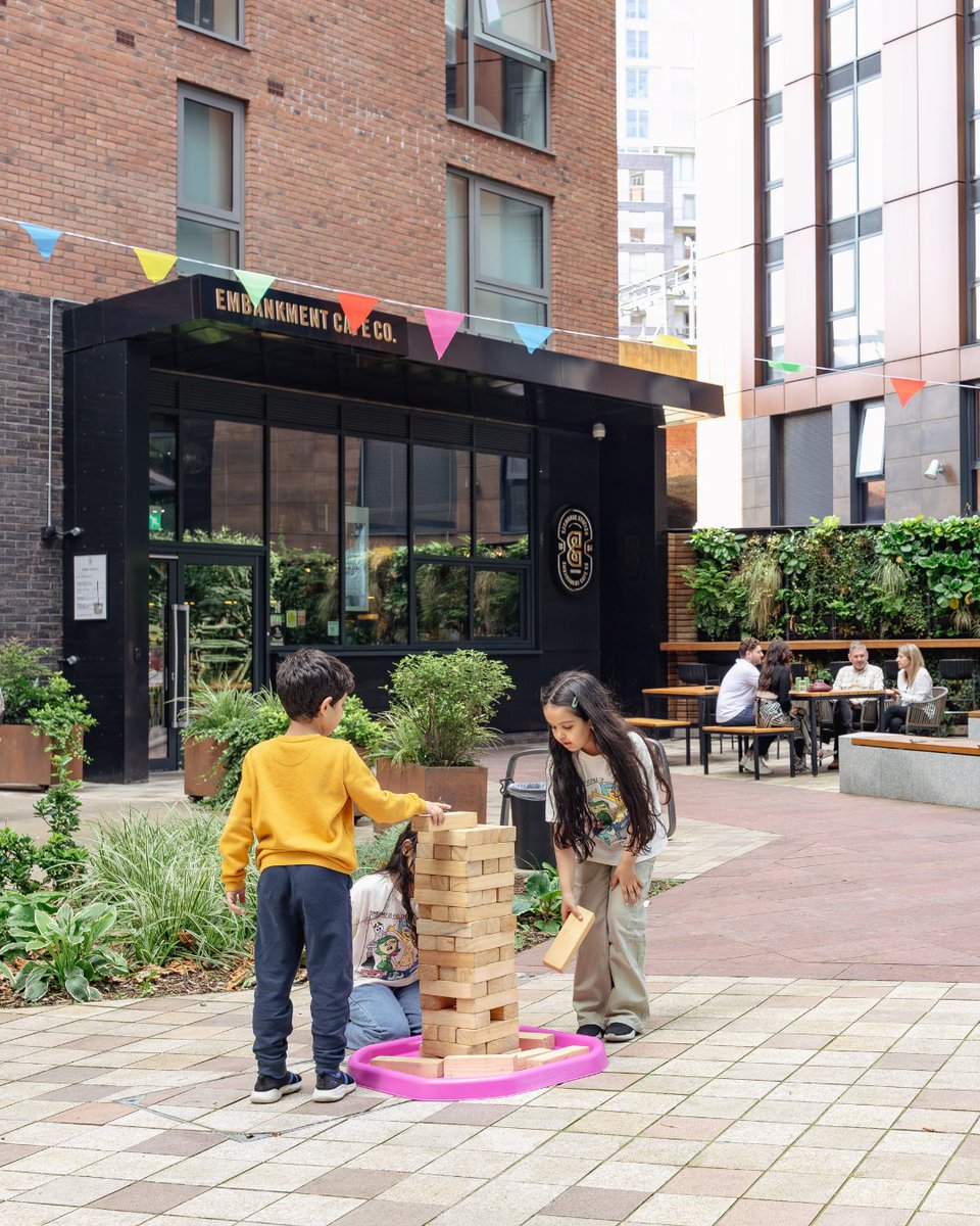 OSelectProperty's tweet image. 🤝🏻 Affinity Living hosts an extensive number of events throughout the year, focused on connecting residents with their neighbours and developing a strong affinity with where they live. #SelectProperty