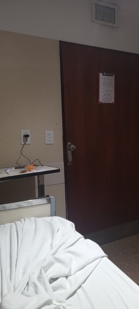 mar0rio's tweet photo. Ola sorras, perdón la inactividad es ke estoy internadoalaberga https://t.co/7iz2Whgv2m