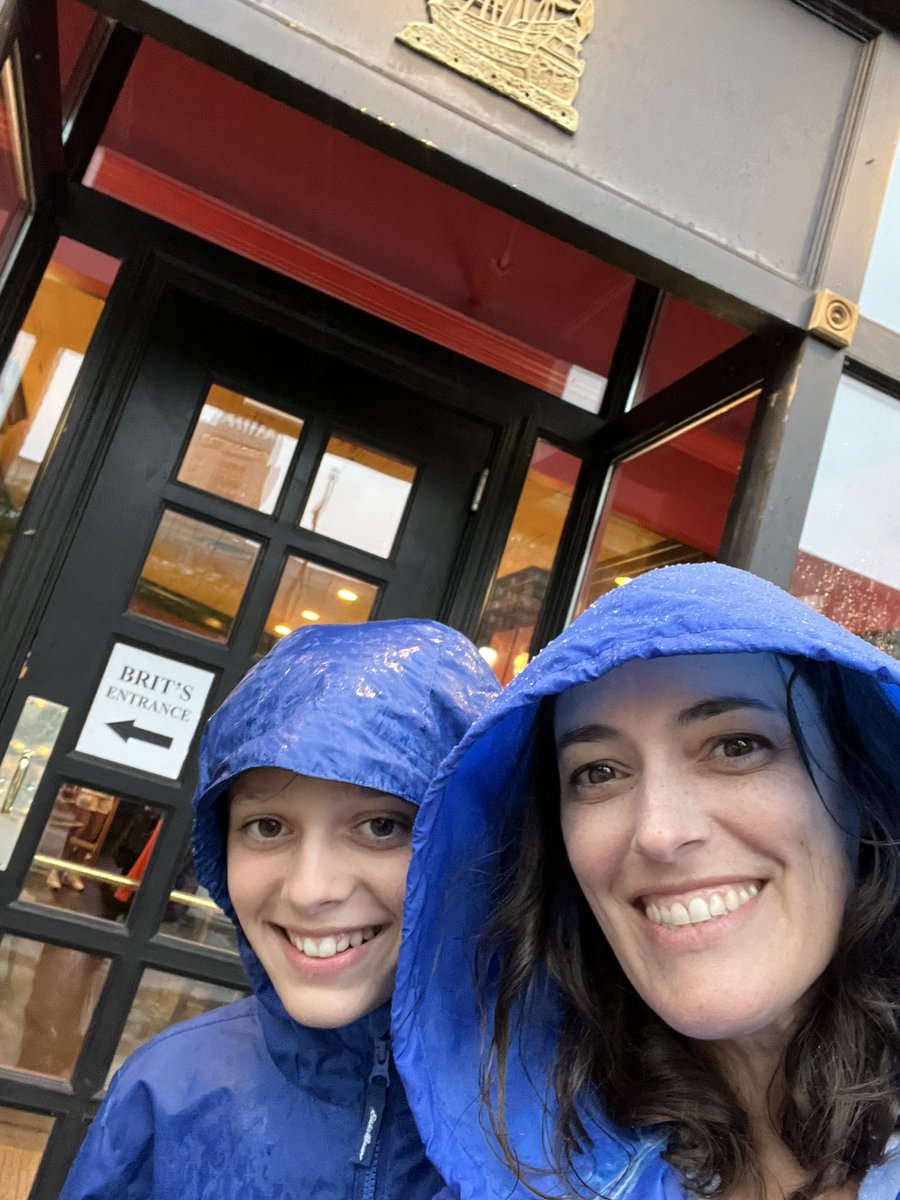DormainDrewitz's tweet image. It was a stormy evening heading into downtown for the #devopsdaysmsp speaker dinner! 12yo’s first conference talk 🥹