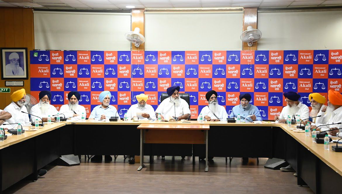 Akali_Dal_'s tweet photo. Important resolutions passed today:

▪️Shiromani Akali Dal to hold 3 day Delegate Session at Anandpur Sahib in November to discuss all important issues related to Punjab and then prepare long term future agenda of the party.

▪️Working Committee and Core Committee decided to hold political conferences on:

📍August 15: At Isru village to commemorate the martyrdom of Shaheed Karnail Singh Isru
📍August 19: At Baba Bakala on the occasion of Rakhar Punya
📍August 20: At Longowal to commemorate the death anniversary of Sant Harchand Singh Longowal.

▪️Party president S Sukhbir Singh Badal took strong notice of the political vendetta being unleashed against S. Bikram S Majithia by AAP govt. The party expressed complete solidarity with S. Majithia.

▪️Both the Committees confirmed all the decisions taken by the disciplinary committee of the party on July 30 and August 1 under which some leaders were expelled from the party for indulging in anti-party activities. 

▪️Both Committees gave approval to party President to fill up the vacancies created in the Working Committee due to the death of some members as well as those who had either left the party or had been expelled.

▪️The party will contest all four forthcoming by-elections with full energy. The observers and co-observers for these constituencies will be announced shortly.