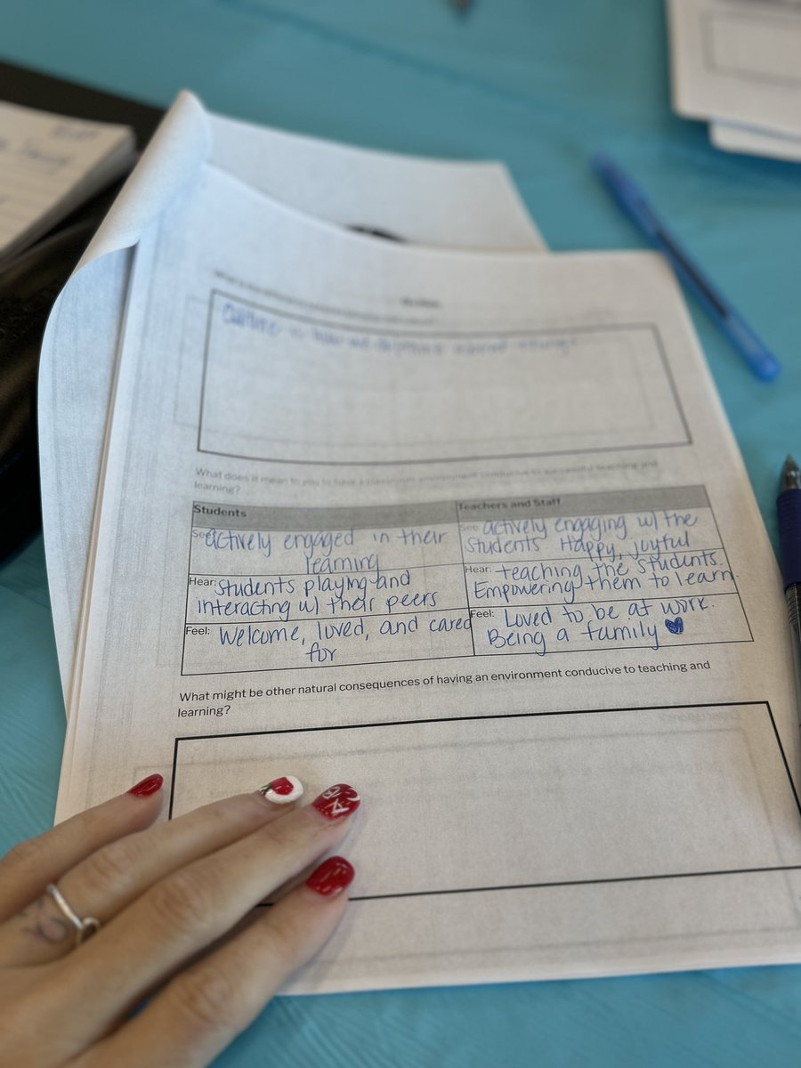 Starting our morning off with our Teacher Like a Champ training 🐼 <a href="/Vardeman_AISD/">Vardeman_ AISD</a> <a href="/orfelinda_todd/">Orfelinda Todd</a> <a href="/VerniqueMathis/">Vernique Mathis</a> <a href="/Ms_anatoledo/">Ana Toledo</a> d