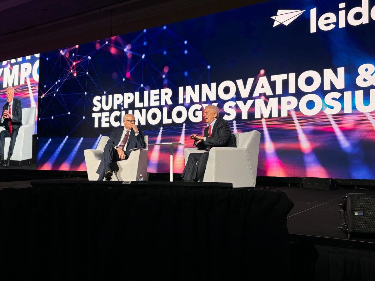 LeidosInc's tweet image. Leidos CEO Tom Bell and Gen. Mattis kick off the Leidos Supplier Innovation &amp;amp; Technology Symposium #LeidosTech2024 to talk supporting smart government, the speed of relevance, and the spirit of collaboration 🤝