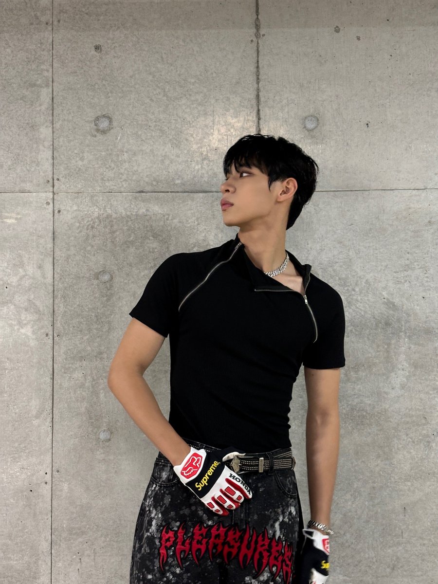 TIOT_NOW's tweet photo. [#건희]
너무 즐거웠다 ENA 💙
오츠카레사마데시타 🦕

#홍건희 #HONGKEONHEE
#TIOT #티아이오티 https://t.co/vj30BAN0ft