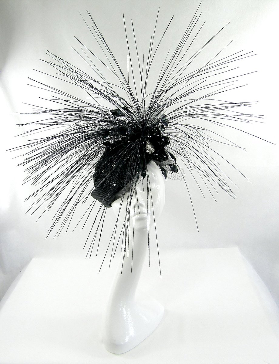 Eleda_Hats's tweet photo. Black parisisal #pillbox #hat with diamanté veiling &amp; an eye-catching black glitter spray. Featuring stripped coque feathers with a brocade crown &amp; flower trim. https://t.co/qMCElvVjPY #pillboxhat #blackhat #blackpillbox #ladieshats #Leedshats #weddinghat #racehats #yorkshirehats https://t.co/1dDgwOfCYa