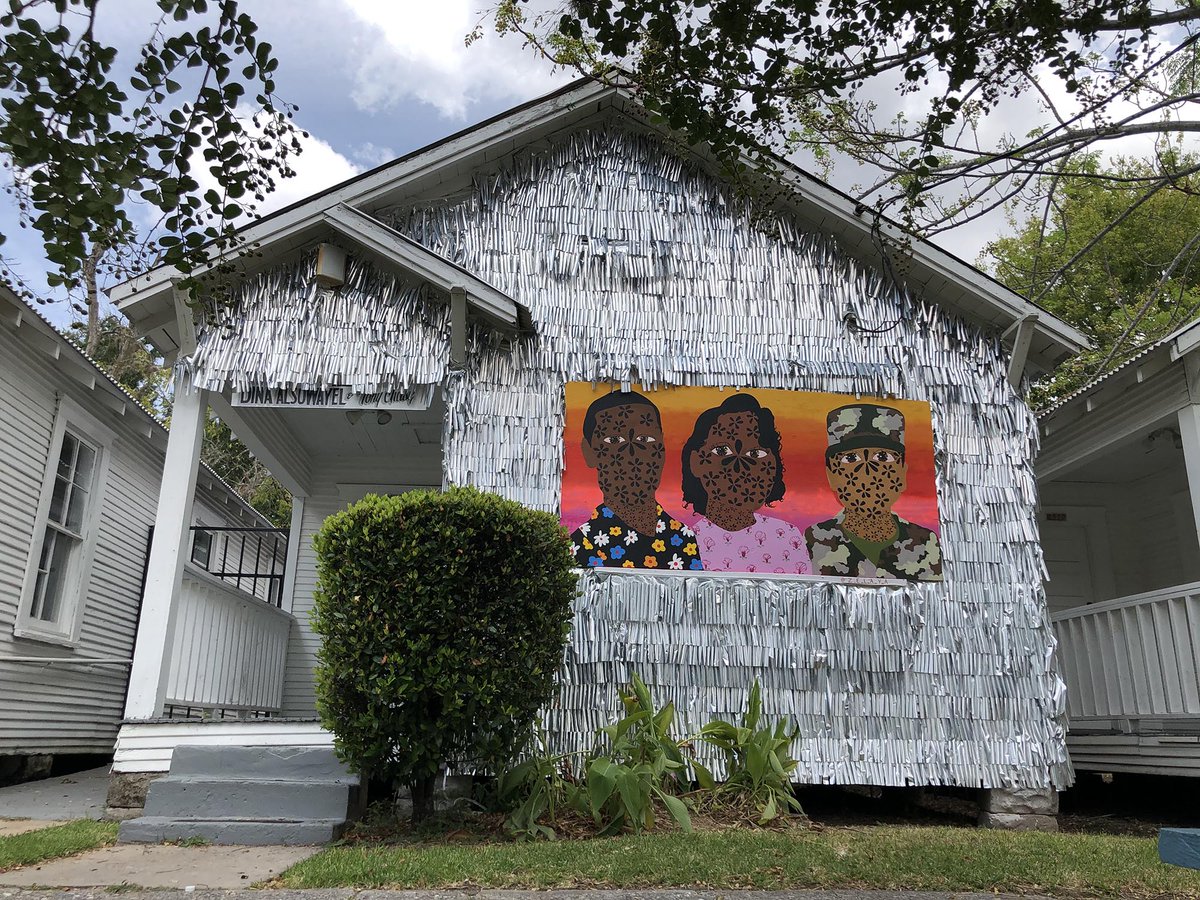 Conversations about urban neighborhoods &amp; social justice are expanding to include art &amp; wellness. In her new Meyer Fellowship paper, <a href="/AishaDBdesigner/">Aisha Densmore-Bey</a> examines the use of arts-based real estate development to create positive change in communities of color.

jchs.harvard.edu/blog/artist-de…