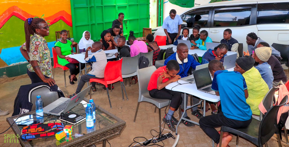 SpurafrikaK's tweet image. Look at how focused our young boys and girls are🥰🥰 Today is day 2 of our #codewithkids program where they learnt the programming language; Python. We are proud of the progress they are making #SpurAfrika #Codewithkids #empowerment