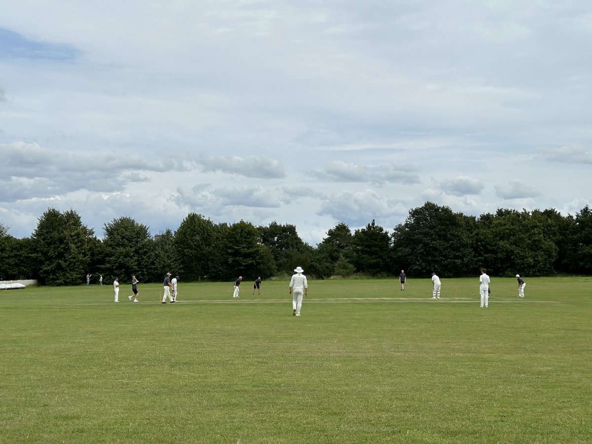 RWiddecombeMND's tweet photo. Seamans charity cricket match against Old Newton cricket club was a great success with Seamans victorious posting a score of 141-9 with Old Newton on 121-5 from their 20 overs.  Seamans are thrilled that they had raised £2,558 for Suffolk MND Association Support Group. @mndassoc https://t.co/ocqr4USAWL