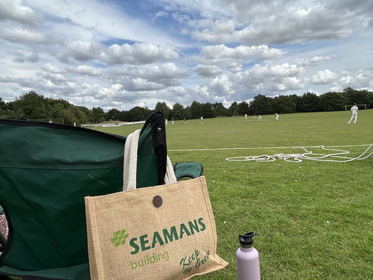 RWiddecombeMND's tweet photo. Seamans charity cricket match against Old Newton cricket club was a great success with Seamans victorious posting a score of 141-9 with Old Newton on 121-5 from their 20 overs.  Seamans are thrilled that they had raised £2,558 for Suffolk MND Association Support Group. @mndassoc https://t.co/ocqr4USAWL