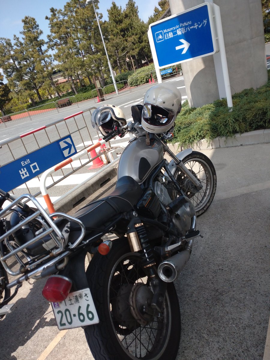 onobutakobuta's tweet photo. 【拡散希望】
令和6年8月6日18時55分頃、練馬区富士見台地区区民館駐輪場にて、写真のバイクを盗まれてしまいました。何か情報をお持ちのかたはご連絡いただけますと幸いです。
(警視庁光が丘警察署管内練馬高野台駅前交番にて被害届提出済) https://t.co/Q7usNPDnJB