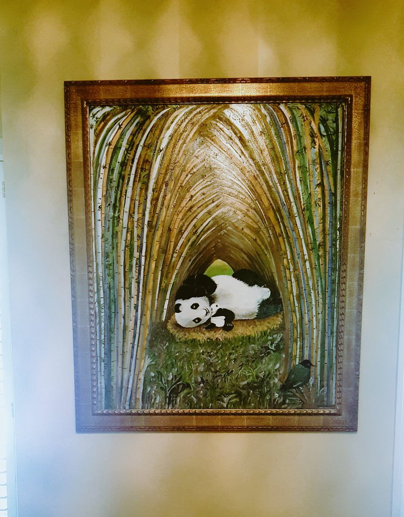 LavadaJune's tweet photo. 🐼Mother Panda and Baby Panda In their Bamboo Hut🐼🐾🐼

OrginalOil painting 
40X36 in Beautiful Burnished Gold Frame~
Inquire🐼 https://t.co/63Eo0PStqm