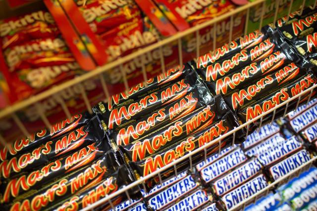 aarongailmor's tweet photo. We need a junk food tax

These high sugar / highly processed foods are only getting less expensive compared to whole foods and other nutritious options

Mars / Kellanova getting together is a synergy play, bringing their costs down further https://t.co/cGAVUOt2ry