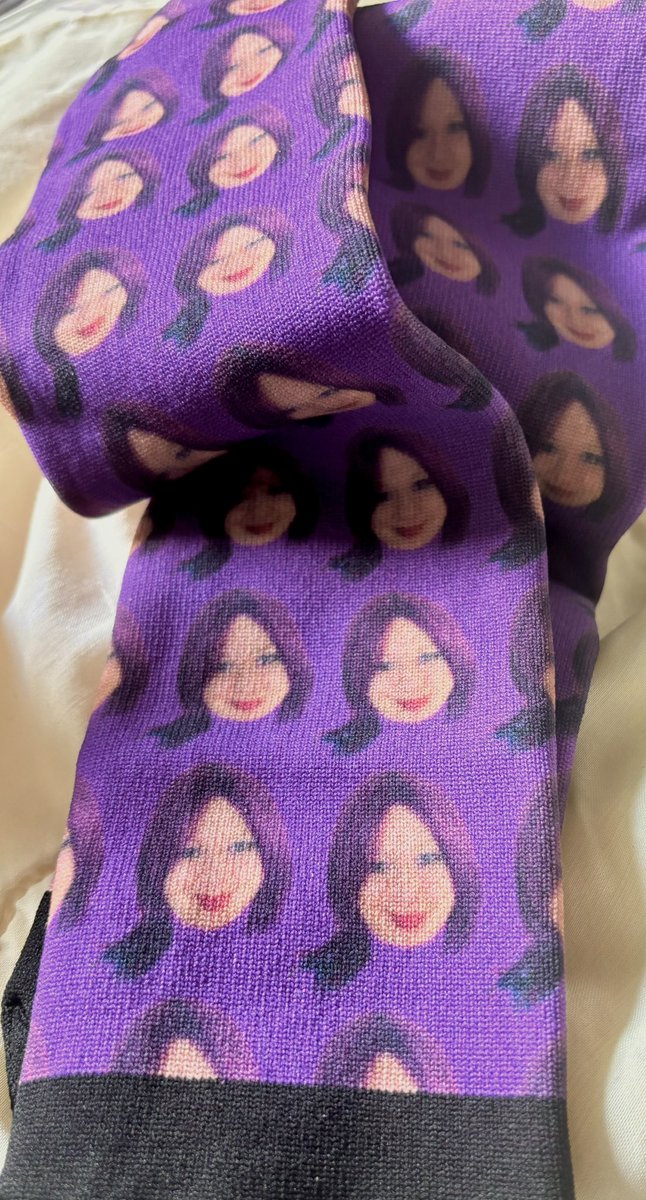 JamesBrinsford's tweet photo. I love my wife (@BooksCoveredHB) dearly and I can celebrate this love by sliding her face onto my feet with these marvellous socks! Every marriage should have a pair! #sockstwitter #socks #love #marriage #BookTwitter https://t.co/dRek3PLgkm