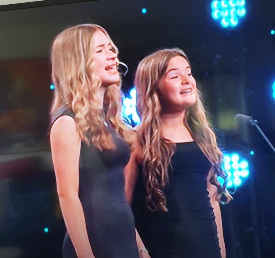 Ysgol Maes Garmon (@maesgarmon) on Twitter photo Llongyfarchiadau enfawr i Beca ac Awen- maent wedi ennill gwobr gyntaf arall yn yr <a href="/eisteddfod/">eisteddfod</a> eto heddiw! Da iawn chi!๐๐ป๐๐ป๐๐ป #deuawdcerdddant Llongyfarchiadau enfawr i Beca ac Awen- maent wedi ennill gwobr gyntaf arall yn yr <a href="/eisteddfod/">eisteddfod</a> eto heddiw! Da iawn chi!๐๐ป๐๐ป๐๐ป #deuawdcerdddant