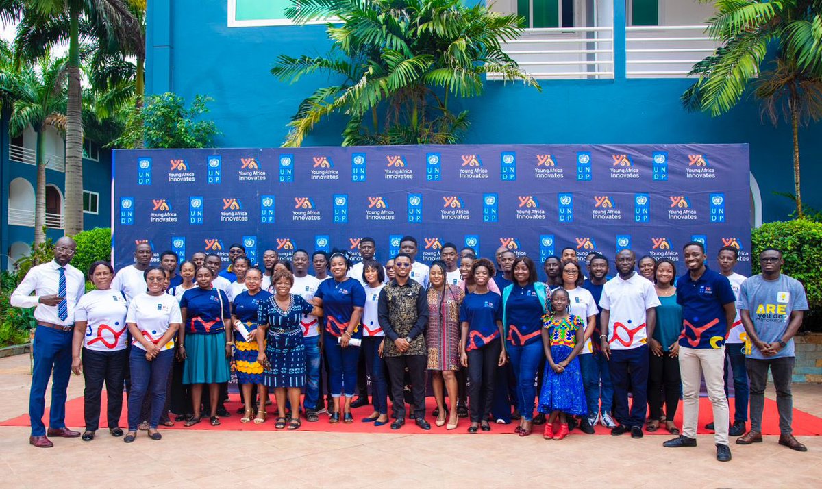 UNDPGhana's tweet photo. Our #YAI bootcamp train keeps moving and we have finally arrived in Takoradi, the Western Region of #Ghana.

Today, we're empowering young African men and women with innovative skills and mindset to drive positive change in their communities. https://t.co/1JRB1fdXyF