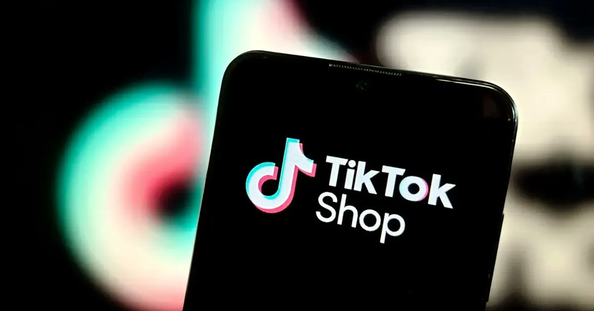 techy_dr's tweet image. 🛍️✨ Is TikTok Shop legit? We’ve got the answers! Dive into our comprehensive review to learn more about this trending shopping feature. 📱🔍

Read more: techydr.com/2024/08/06/is-…
#TikTokShop #OnlineShopping #TechyDr #Ecommerce #ShoppingReview