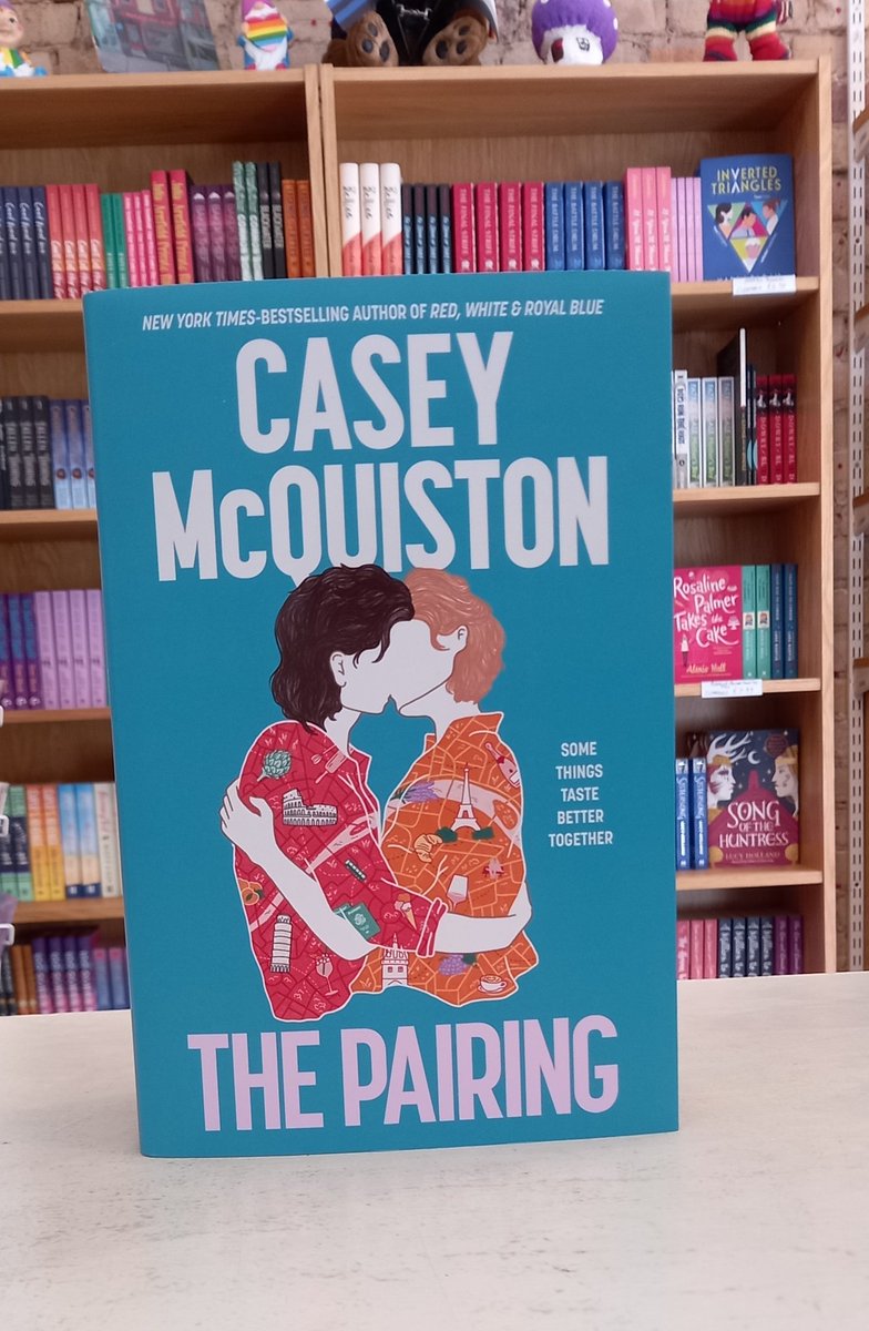 TOQS_LGBT's tweet photo. Happy Publication Day!! https://t.co/KerbGBIUvc
