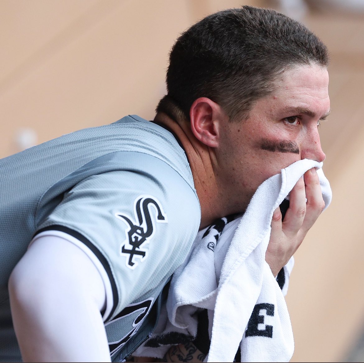 TSN_Edge's tweet photo. MORNING COFFEE ☕️ 

When will the White Sox record losing streak end?

@Domenic_Padula takes a closer look at that @FanDuelCanada novelty market.

READ: https://t.co/EhX2aXOYUq

#WhiteSox | #MLB https://t.co/rrt2QtqmJ0