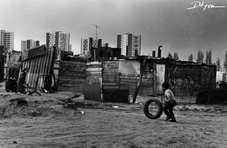 ef_rome's tweet image. 🏖️ Profitez de l&apos;été pour découvrir les billets de #chercheursEFR sur le #CarnetEFR &quot;À l&apos;École de toute l&apos;Italie&quot;. Leurs nombreuses contributions illustrent l’actualité de la recherche à l&apos;EFR.
🔗 efrome.hypotheses.org
Bonne lecture et bel été !
#conseilslecture @hypothesesorg