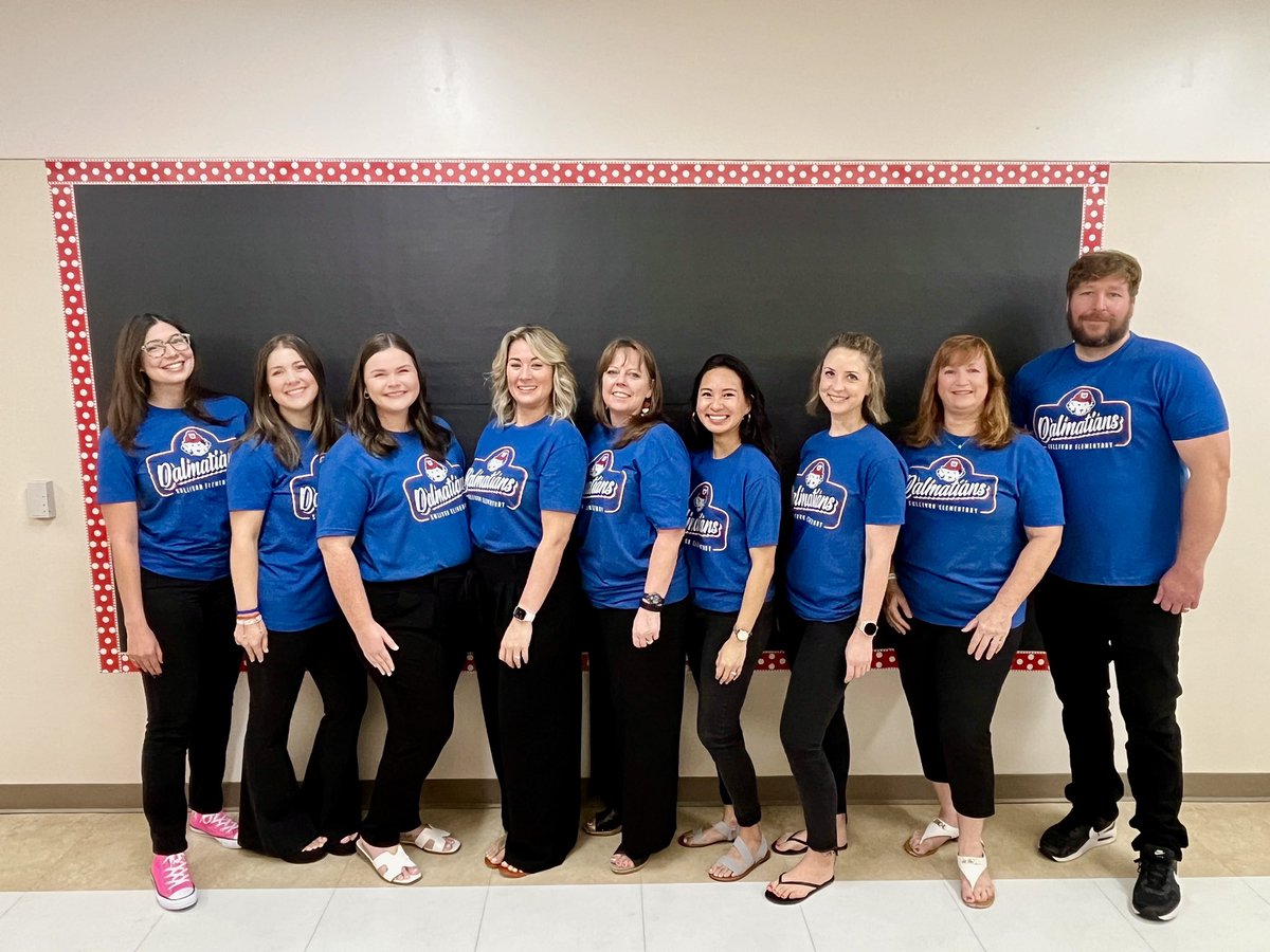 Thome_ASE's tweet photo. Dream team ready to start the new year! @ASE_Dalmatians #ASEbingo #4thgradedreamteam https://t.co/D7pSV70xvD