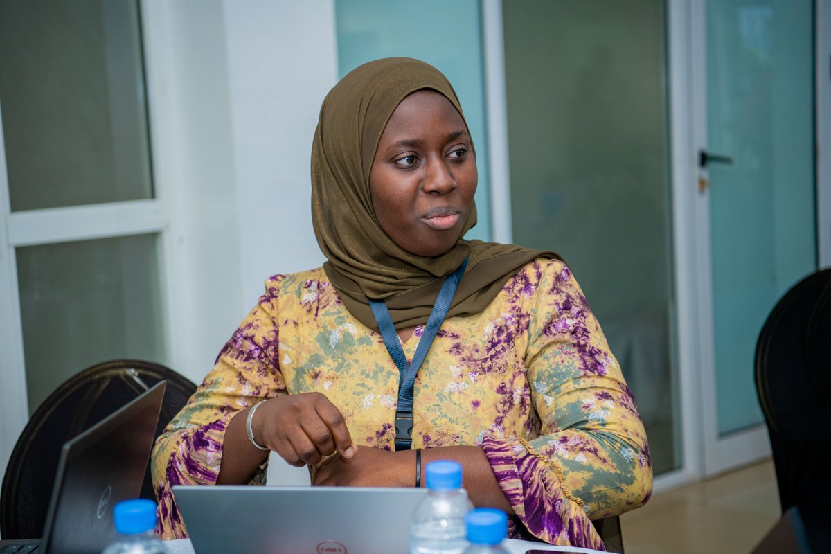 AIMS_RIC's tweet photo. #MathEpi being an @AIMS_Next Global Network program, we are happy to receive contributions from Academic Directors from different AIMS centres, i.e., @AIMS_Rwanda, @AIMS_Senegal1, @AimsCmr, and a PhD Student from @AIMSGhana.
#CurriculumDevelopment #TeamWork #NewPrograms https://t.co/u4haZkLZ2Q